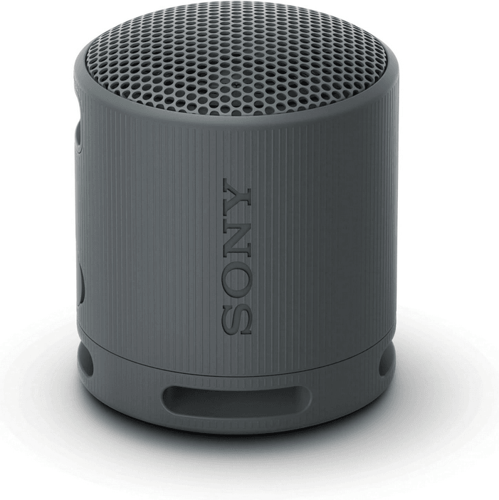 Sony SRS-XB100: Parlante Bluetooth Portátil IP67 – Sonido Potente.